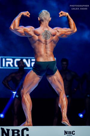 СLASSIC PHYSIQUE НОВИЧКИ